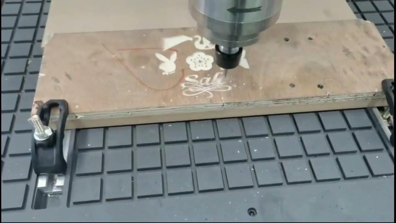 經(jīng)濟(jì)實惠的數(shù)控雕刻機(jī)出售 4x8 真空工作臺 經(jīng)濟(jì)實惠的數(shù)控雕刻機(jī)出售 4x8 真空工作臺